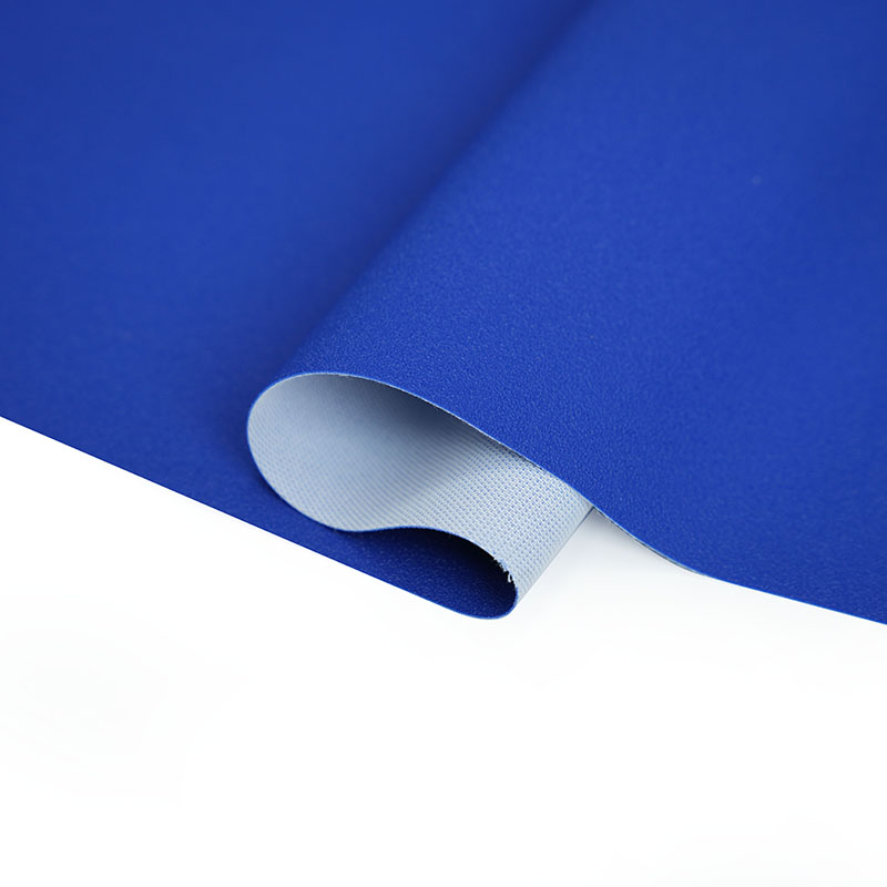 Najvyššia koža z mäkkej pohovky